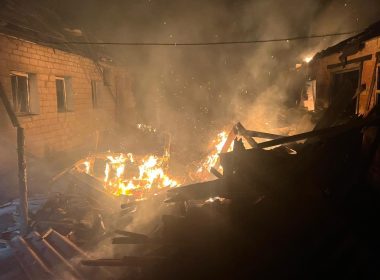 Пожежа у Великому Бурлуці на Куп'янщині Фото: Андрій канашевич