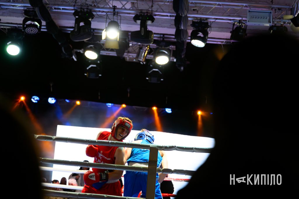 У Харкові провели турнір з боксу до Дня прикордонника. Фоторепортаж Бокс у ХНАТОБі: у Харкові пройшов турнір до Дня прикордонника