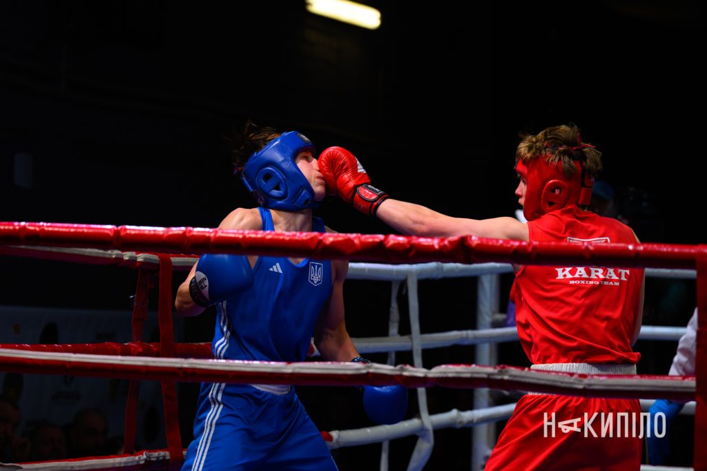 У Харкові провели турнір з боксу до Дня прикордонника. Фоторепортаж Бокс у ХНАТОБі: у Харкові пройшов турнір до Дня прикордонника
