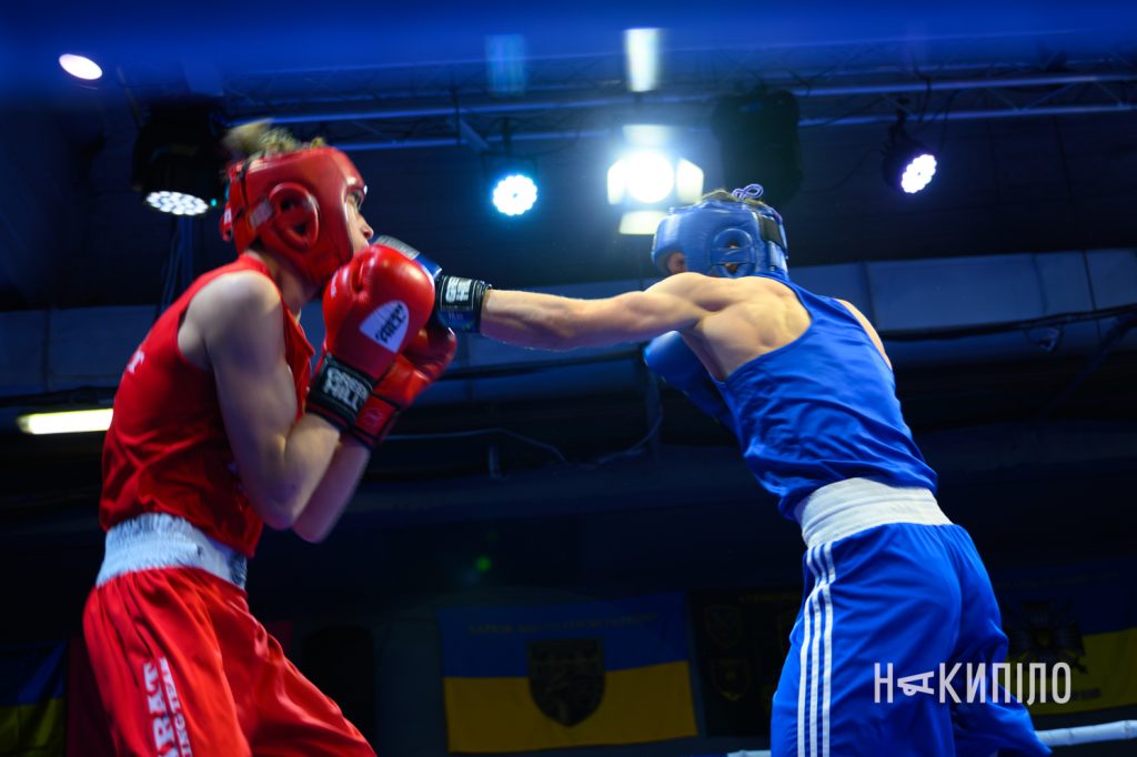 У Харкові провели турнір з боксу до Дня прикордонника. Фоторепортаж Бокс у ХНАТОБі: у Харкові пройшов турнір до Дня прикордонника