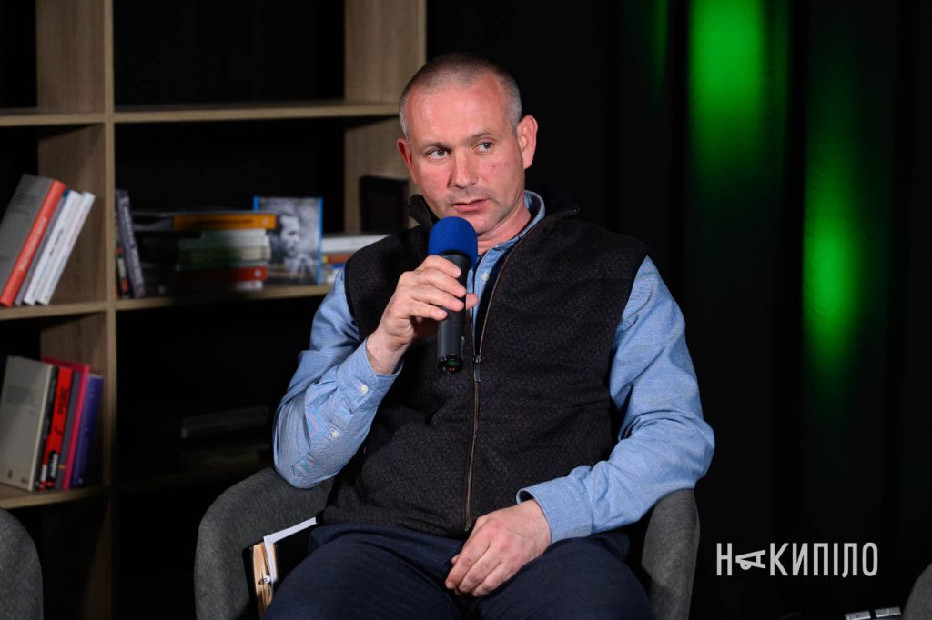 Війна та діти: «Ми не маємо права поставити дитинство на паузу» Війна та діти: «Ми не маємо права поставити дитинство на паузу»