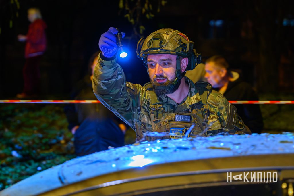 «Молнія» знищила квартиру в Харкові. Фото молнія, приліт, Харків, 1 квітня 2026 року. Фото: Ігор Лептуга