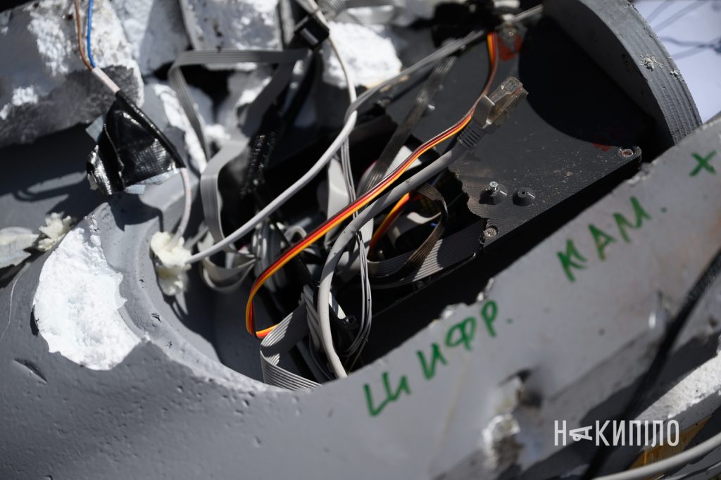 Наслідки ворожого удару по Харкову. Фоторепортаж