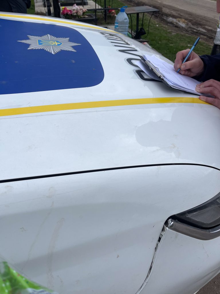 «Куди писати, щоби нарешті встановили камери та дали охорону?»: черговий інцидент на Алеї Слави «Куди писати, щоби нарешті встановили камери та дали охорону?»: черговий інцидент на Алеї Слави