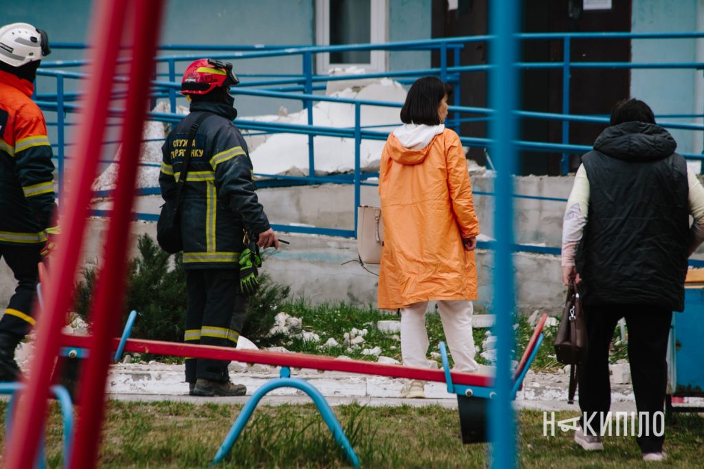 Харків під атакою «шахедів». Фоторепортаж наслідки обстіла Харкова дронами 6го квітня 2026 року