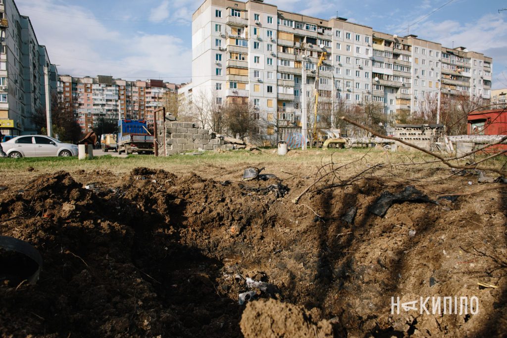 Харків під атакою «шахедів». Фоторепортаж наслідки обстіла Харкова дронами 6го квітня 2026 року