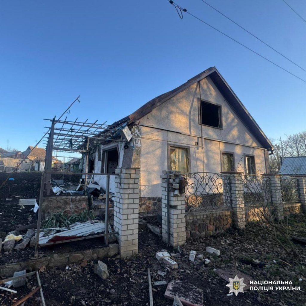 Семеро людей постраждали від обстрілів за добу на Харківщині Семеро людей постраждали від обстрілів за добу на Харківщині