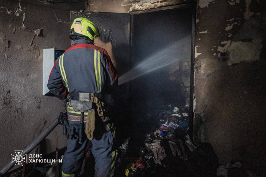 У Харкові внаслідок пожежі загинули дві людини У Харкові внаслідок пожежі загинули дві людини