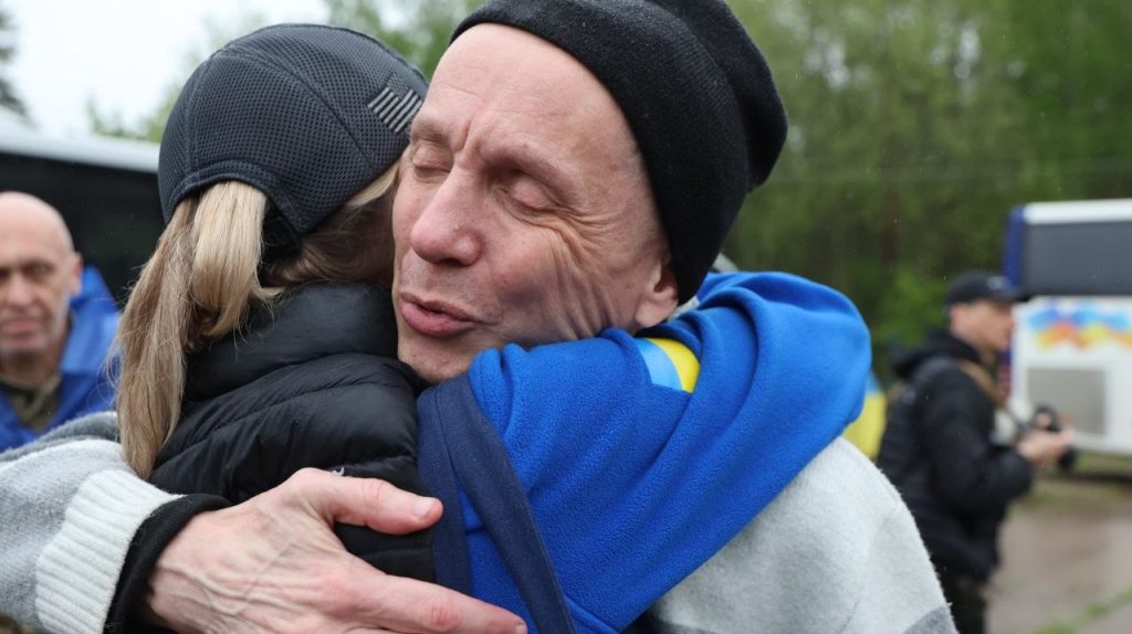 Відбувся перший етап анонсованого масштабного обміну полоненими Відбувся перший етап анонсованого масштабного обміну полоненими