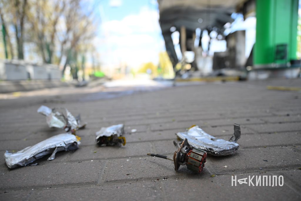 БпЛА масовано атакували Харків: під ударом — АЗС. Фото (оновлено) БпЛА масовано атакували Харків: під ударом — АЗС. Фото (оновлено)