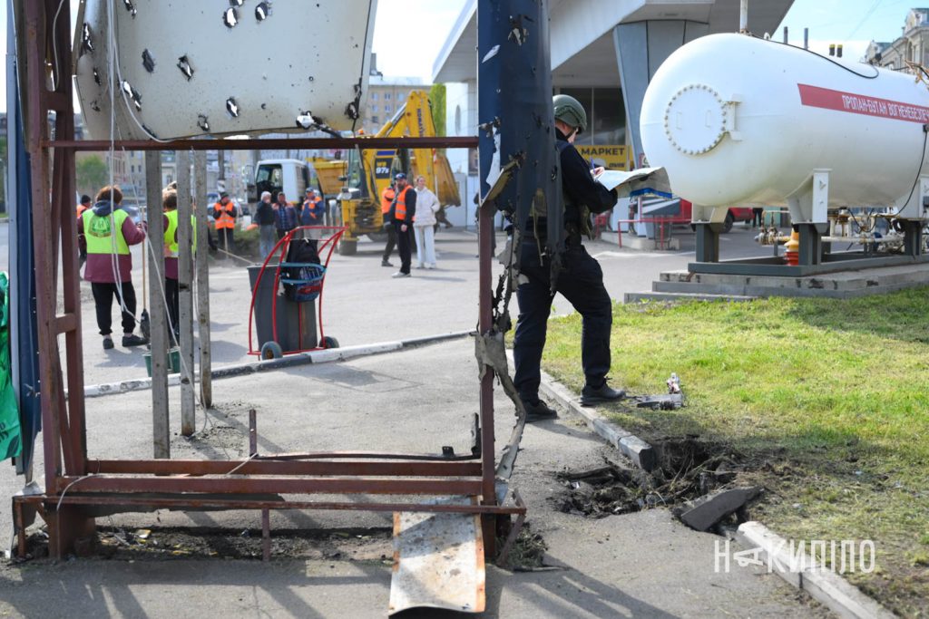БпЛА масовано атакували Харків: під ударом — АЗС. Фото (оновлено) БпЛА масовано атакували Харків: під ударом — АЗС. Фото (оновлено)