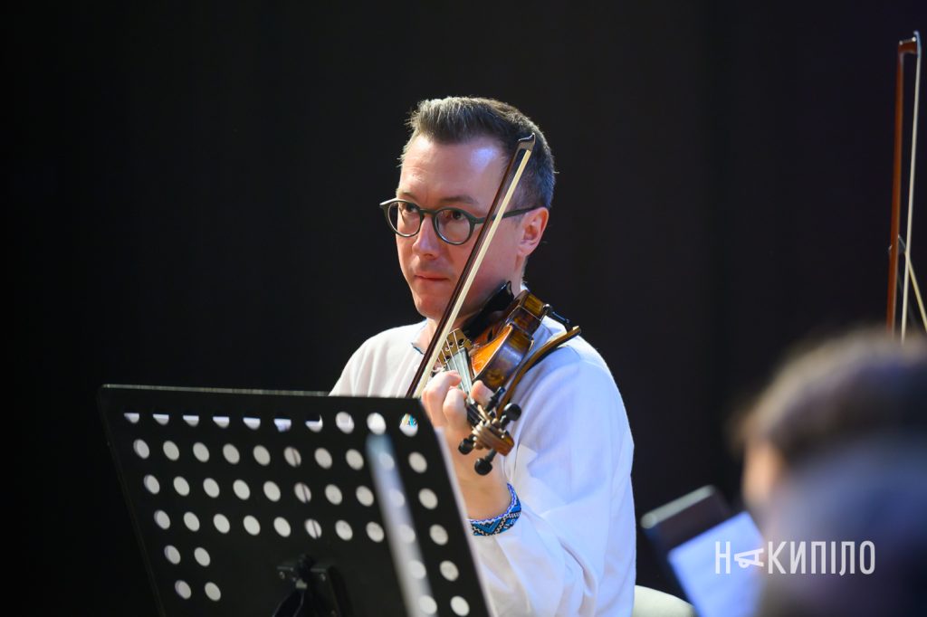 Від темряви до світла. Чим запамʼятався концерт-закриття KharkivMusicFest Від темряви до світла. Чим запамʼятався концерт-закриття KharkivMusicFest