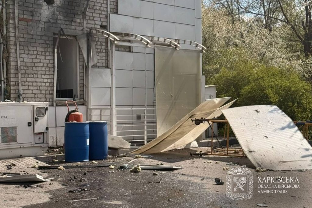 БпЛА масовано атакували Харків: під ударом — АЗС. Фото (оновлено) БпЛА масовано атакували Харків: під ударом — АЗС. Фото (оновлено)