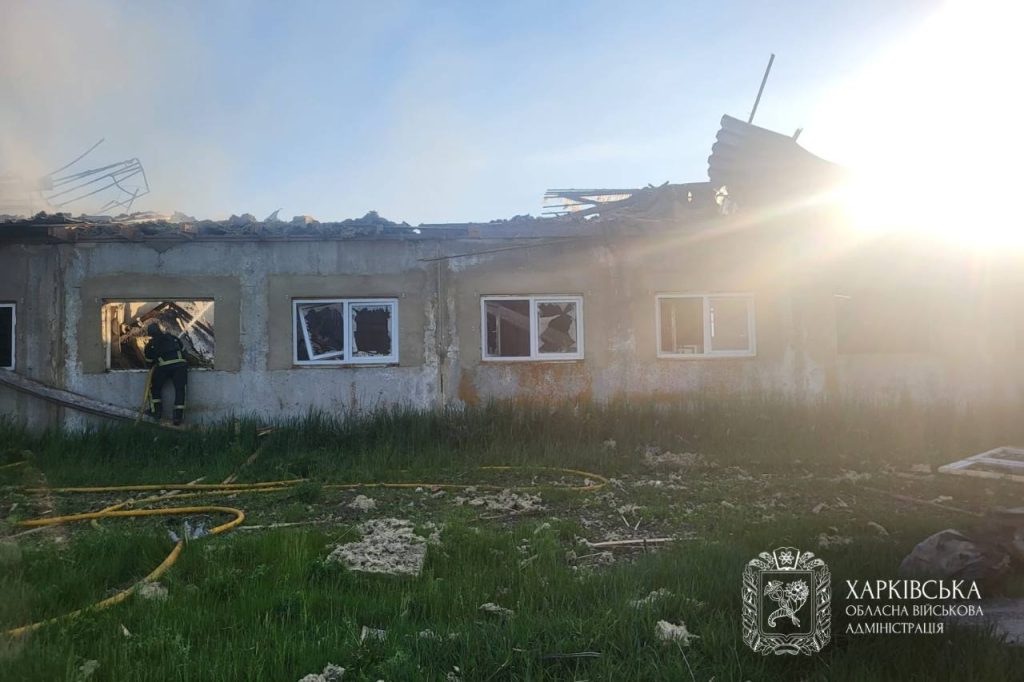 На Харківщині пʼять людей постраждали через дронову атаку На Харківщині пʼять людей постраждали через дронову атаку