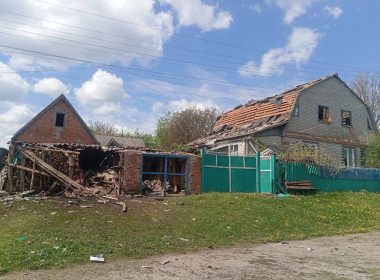 Близько 11:10 FPV-дрони вбили 60-річного чоловіка в селі Рясне Золочівської громади.