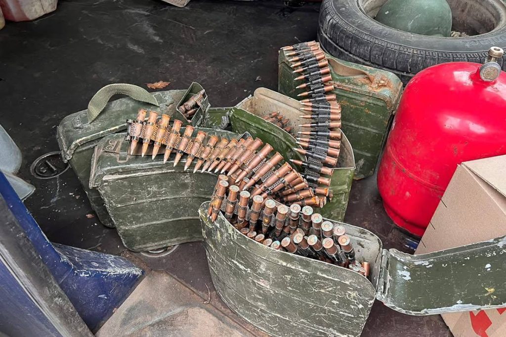 Бригада «Скіф» зупинила автівку, що перевозила понад 90 автоматів Бригада «Скіф» зупинила автівку, що перевозила понад 90 автоматів