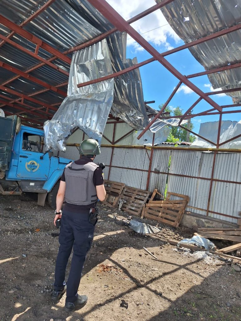 Пʼять разів ворожі БпЛА атакували Золочів: наслідки обстрілів Пʼять разів ворожі БпЛА атакували Золочів: наслідки обстрілів