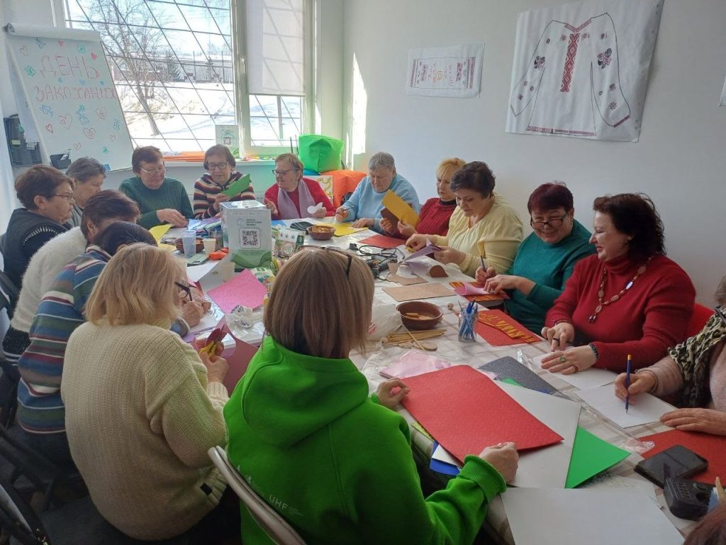 Мати підтримку для себе, аби стати опорою іншим. Як у Богодухові працює Безпечний простір для жінок і дівчат Мати підтримку для себе, аби стати опорою іншим. Як у Богодухові працює Безпечний простір для жінок і дівчат