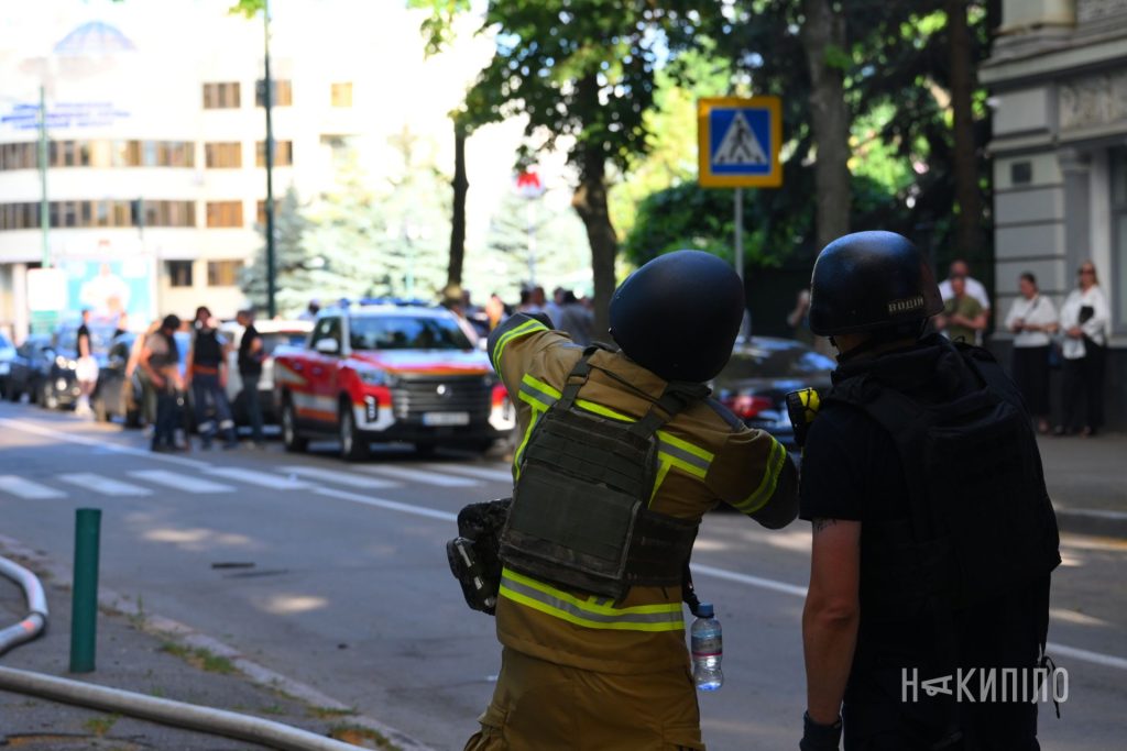 Як виглядає художній музей у центрі Харкова після влучання БпЛА Як виглядає художній музей у центрі Харкова після влучання БпЛА