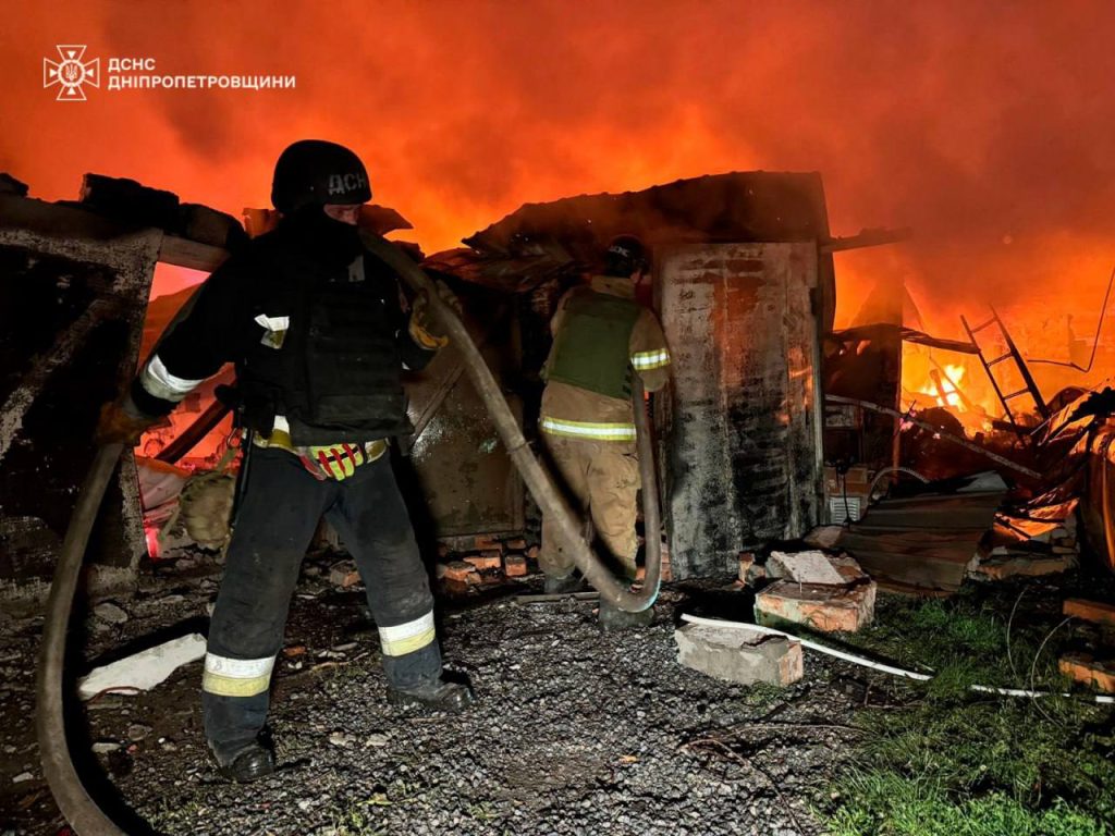 Вночі росія масово обстріляла українські міста, є загиблі Вночі росія масово обстріляла українські міста, є загиблі