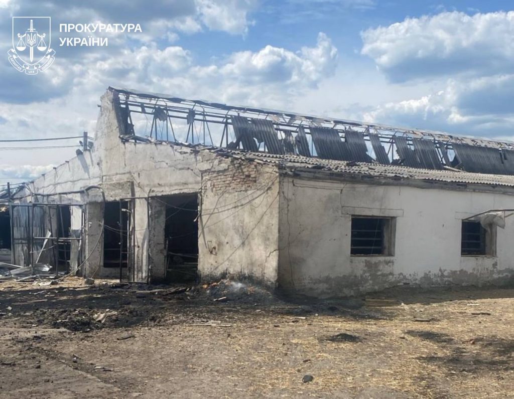 Харків, Чугуїв, Рокитне під обстрілами. Загинули три людини, ще 22 — постраждали Харків, Чугуїв, Рокитне під обстрілами. Загинули три людини, ще 22 — постраждали