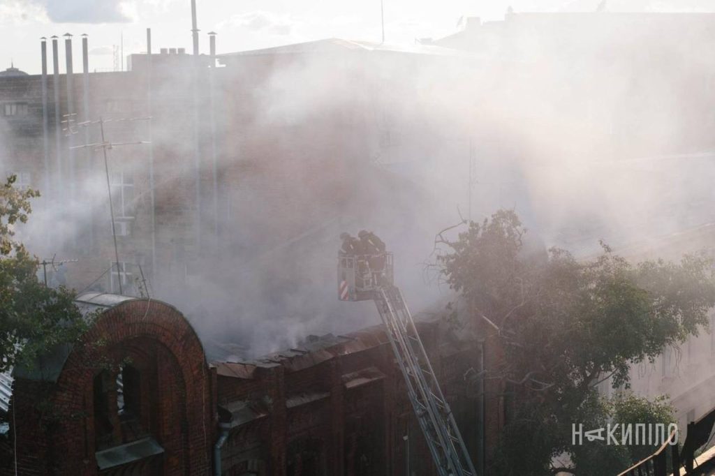 Ворог обстріляв дронами Харків Ворог обстріляв дронами Харків