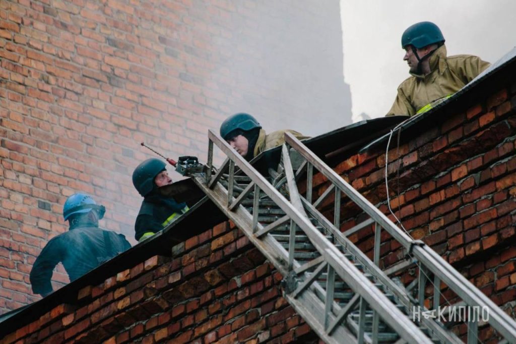 Ворог обстріляв дронами Харків Ворог обстріляв дронами Харків