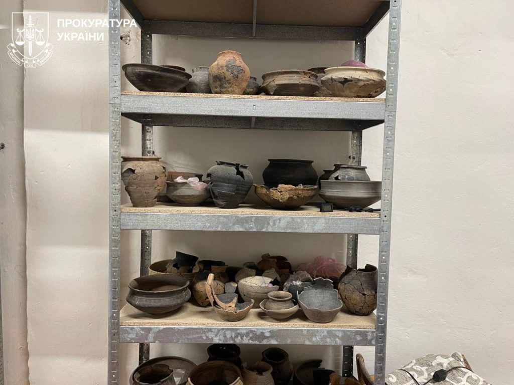 Під Валками державі повернули землю археологічної пам’ятки Під Валками державі повернули землю археологічної пам’ятки