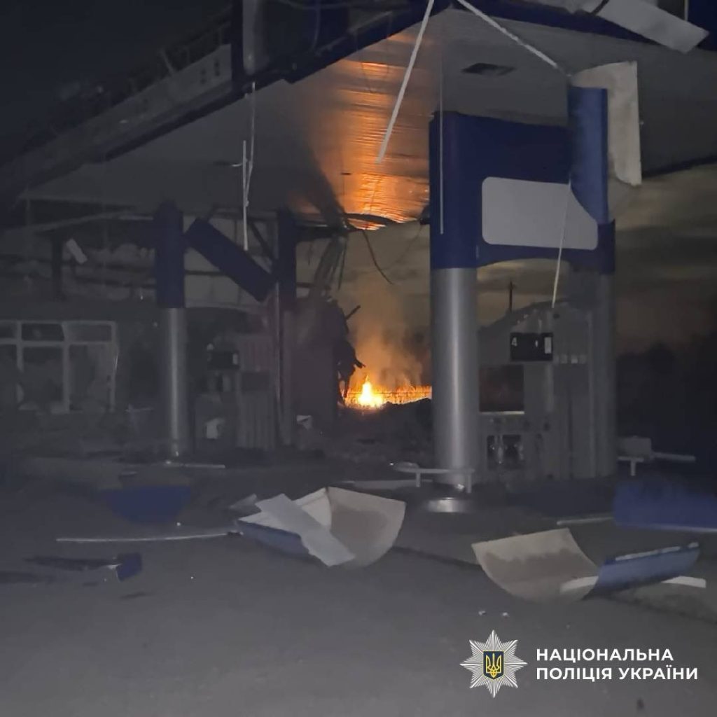 Три людини загинули й більше за 20 постраждали: обстріли Харківщини Три людини загинули й більше за 20 постраждали: обстріли Харківщини