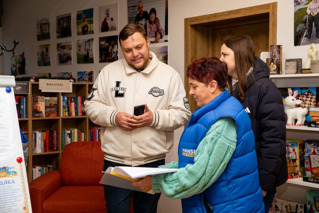 Місто-транзит, місто-прихисток. Як Лозова зустрічає переселенців із Донеччини Місто-транзит, місто-прихисток. Як Лозова зустрічає переселенців із Донеччини