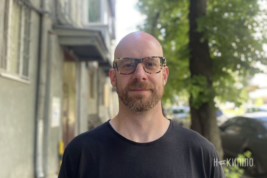 «Ми в ЄС не маємо права втомлюватися від цієї війни». Європарламентар Ондржей Коларж про російські наративи, досвід України та війну за пам'ять «Ми в ЄС не маємо права втомлюватися від цієї війни». Європарламентар Ондржей Коларж про російські наративи, досвід України та війну за пам'ять