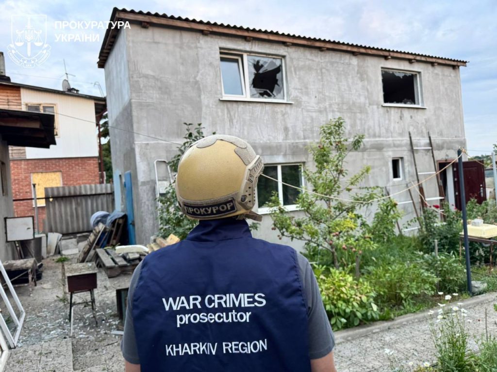 Дев'ятеро людей постраждали через російський удар по Харкову Дев'ятеро людей постраждали через російський удар по Харкову