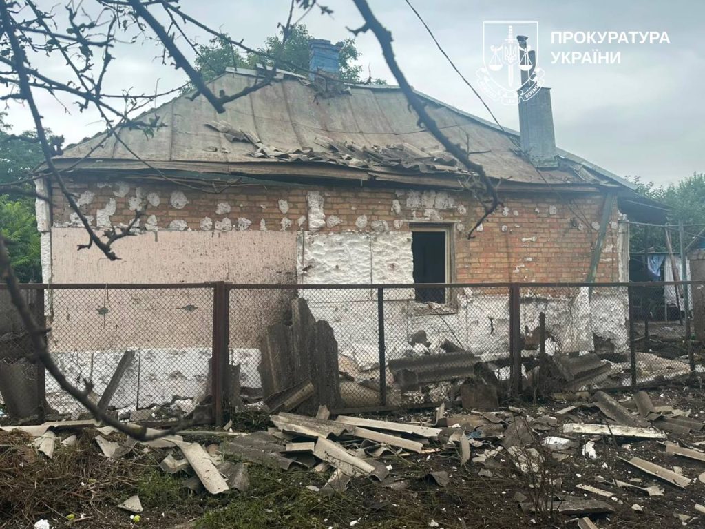 Двоє загиблих і шестеро постраждалих на Харківщині: обстріли ворога