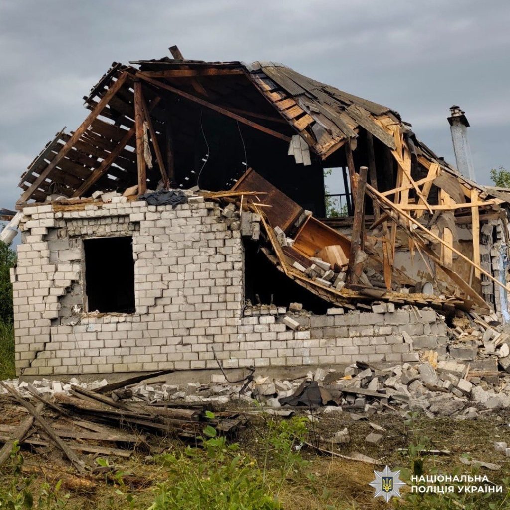 Минулої доби 20 людей постраждали через росіян на Харківщині Минулої доби 20 людей постраждали через росіян на Харківщині