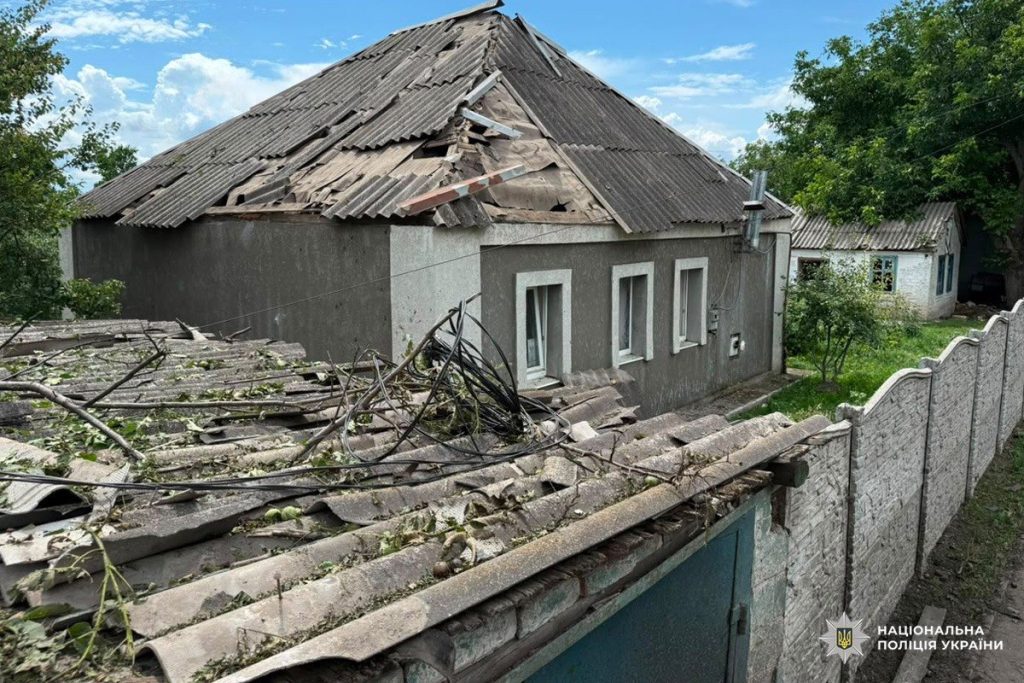 Минулої доби 20 людей постраждали через росіян на Харківщині Минулої доби 20 людей постраждали через росіян на Харківщині