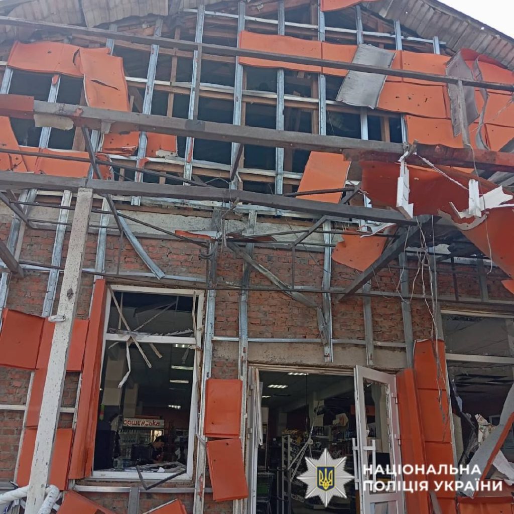 Десятеро людей постраждали на Харківщині минулої доби: обстріли росії Десятеро людей постраждали на Харківщині минулої доби: обстріли росії