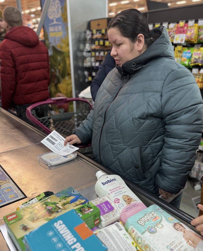 Як у Харкові мешканкам тимчасових прихистків допомагають будувати життя наново Як у Харкові мешканкам тимчасових прихистків допомагають будувати життя наново