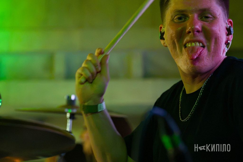 Підземний ЯрмаROCK: харківці провели літо музикою Віталій Бронішевський, барабанщик Жадана і Собак