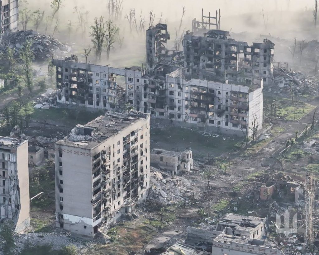 Як виглядає Куп'янськ після років боїв: фоторепортаж Як виглядає Куп'янськ після років боїв: фоторепортаж