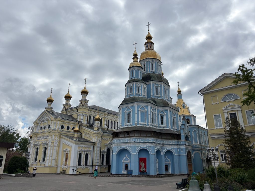 Віктор Дворніков: «Чим більше ми зберігаємо історичного середовища, тим більше ми будемо не схожі на інші міста України і світу» Віктор Дворніков: «Чим більше ми зберігаємо історичного середовища, тим більше ми будемо не схожі на інші міста України і світу»