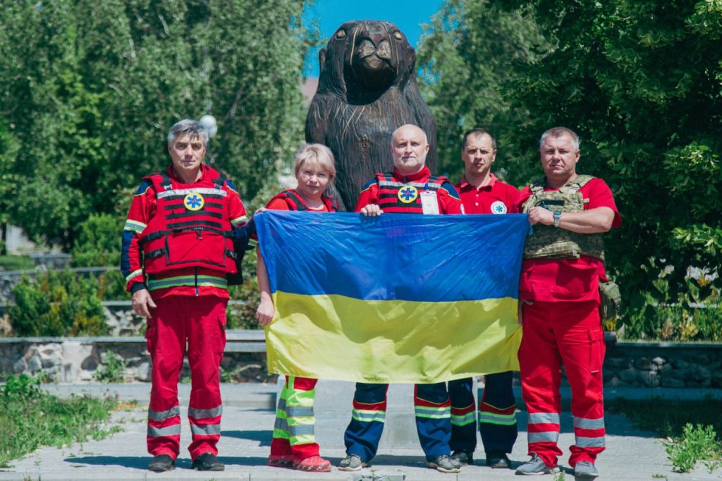 Там, де триває евакуація. Як медики підтримують життя на Купʼянщині Там, де триває евакуація. Як медики підтримують життя на Купʼянщині