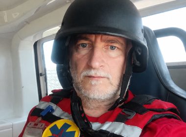 «Наша професія не залишає випадкових людей», — Максим Мовчан, лікар екстренки з Куп'янська
