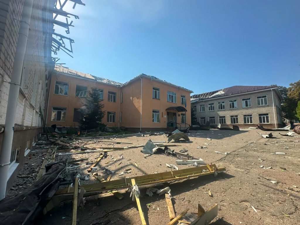 Шестеро людей постраждали в Балаклії через ракетну атаку Шестеро людей постраждали в Балаклії через ракетну атаку