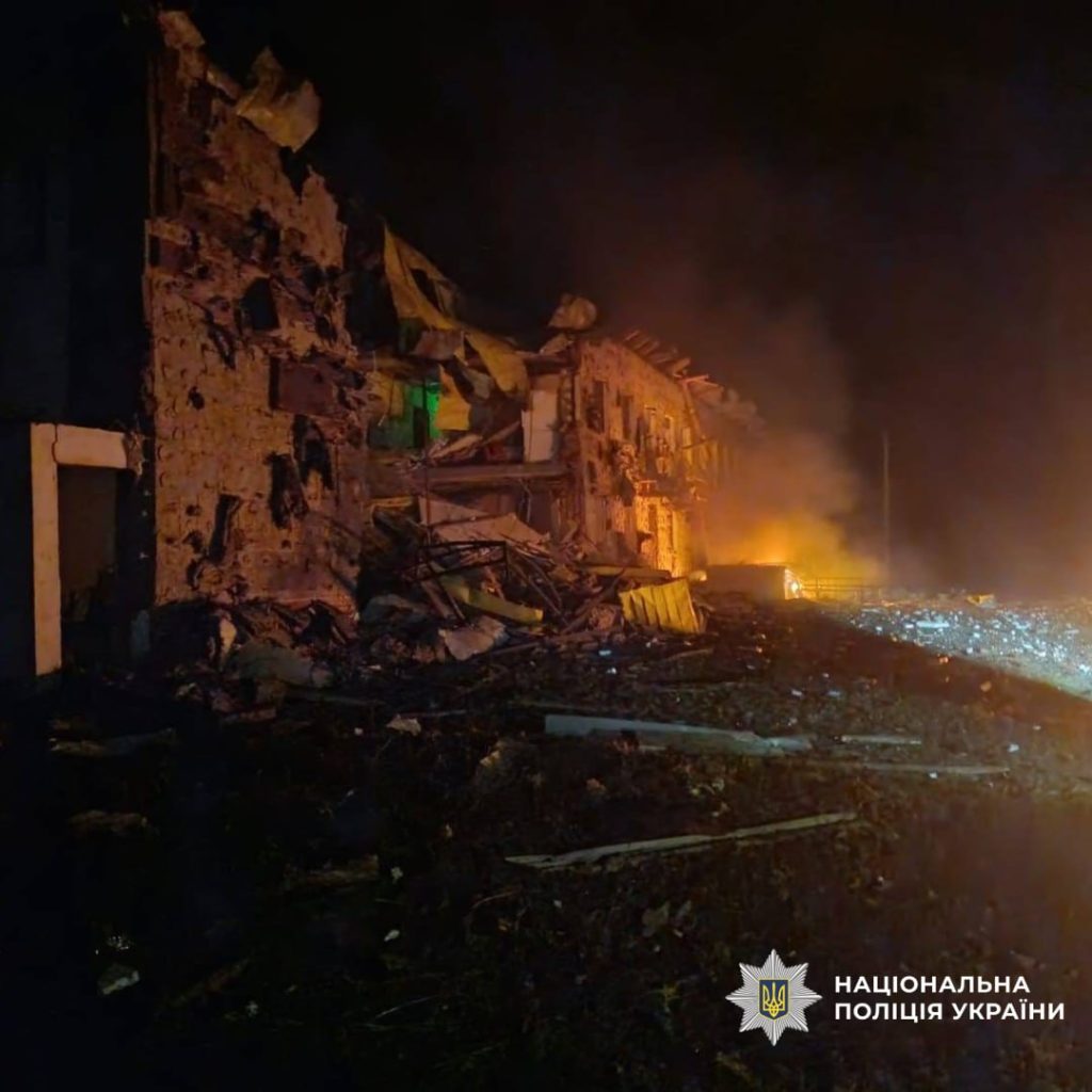 Загинув чоловік та 46 людей постраждали: обстріли Харківщини минулої доби Загинув чоловік та 46 людей постраждали: обстріли Харківщини минулої доби