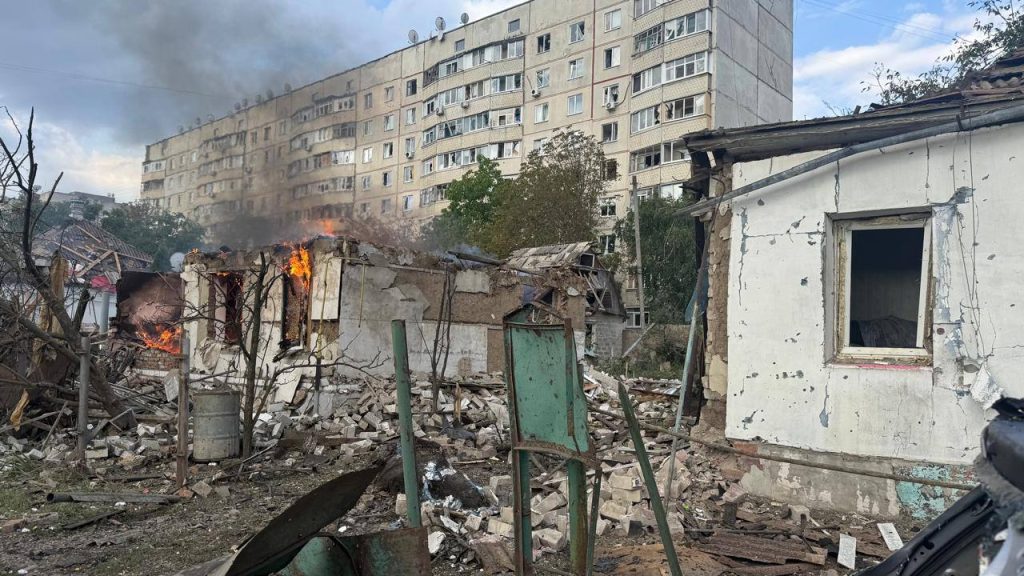 російський обстріл Балаклії: дві атаки за ранок російський обстріл Балаклії: дві атаки за ранок