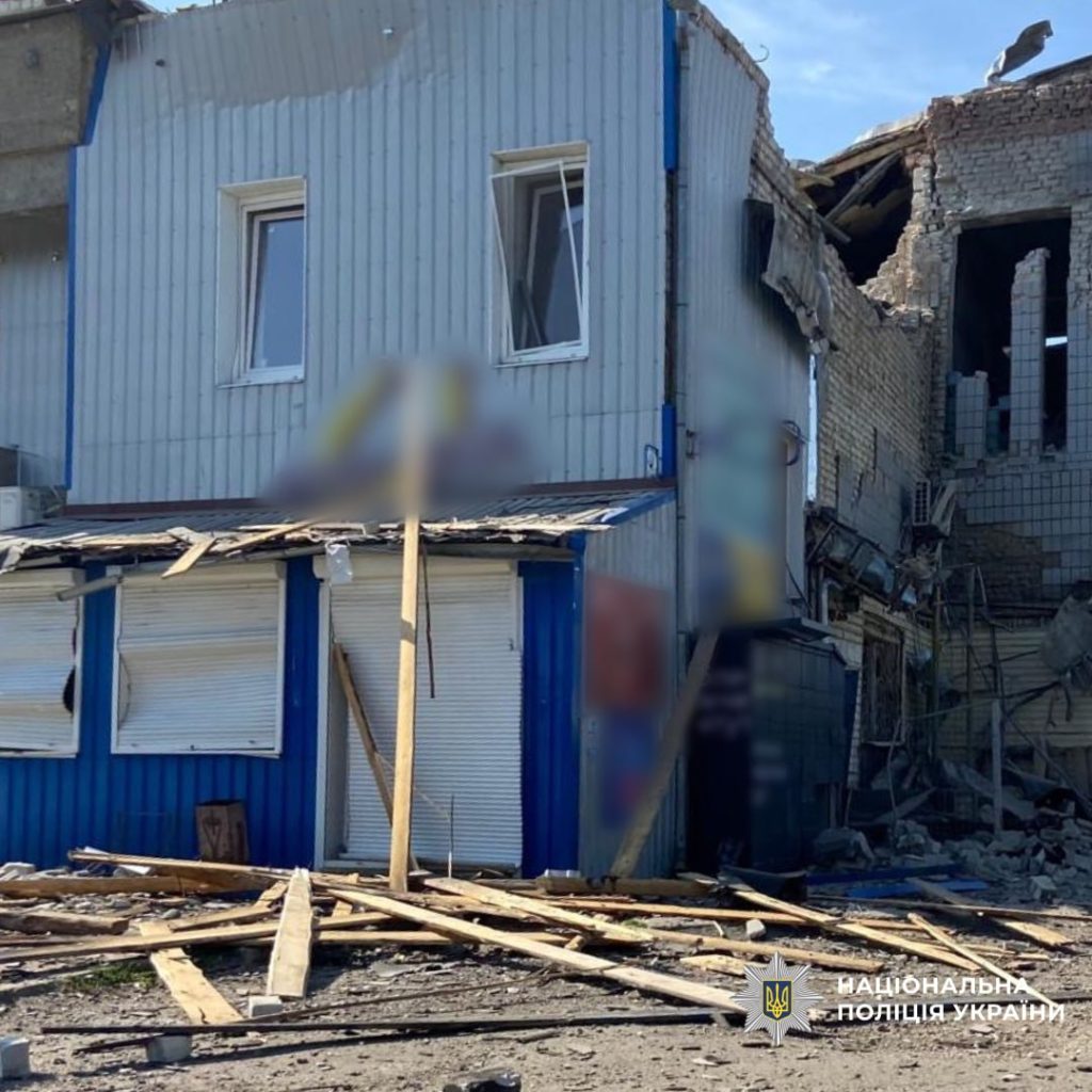 Минулої доби дев'ятеро людей постраждали через ворожі атаки Минулої доби дев'ятеро людей постраждали через ворожі атаки