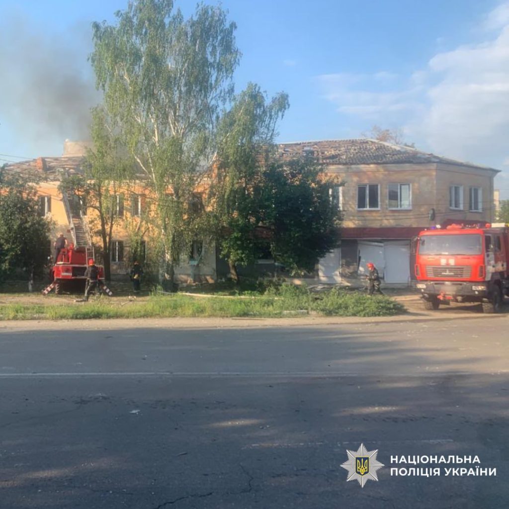 Минулої доби дев'ятеро людей постраждали через ворожі атаки Минулої доби дев'ятеро людей постраждали через ворожі атаки