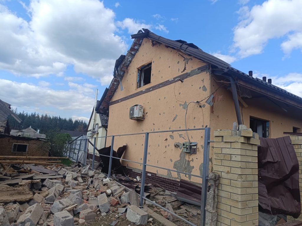 росіяни атакували Харківщину авіабомбами: є постраждалі і руйнування росіяни атакували Харківщину авіабомбами: є постраждалі і руйнування