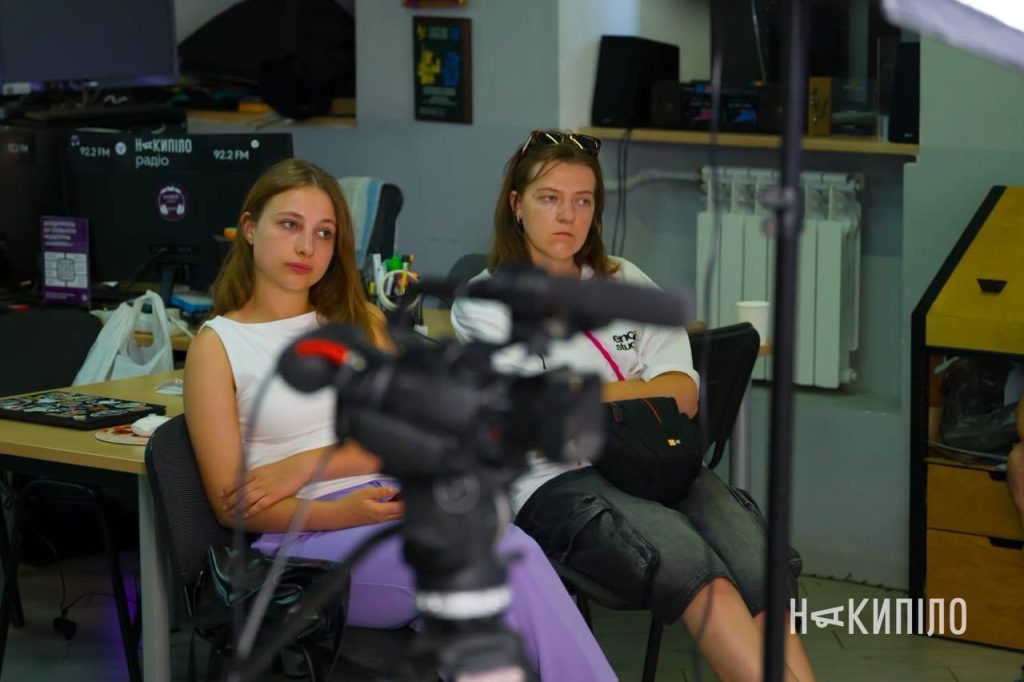 Як ГО «Будуємо Україну Разом» розвиває молодіжні ініціативи в громадах Команда «БУР» в пресцентрі «Накипіло»