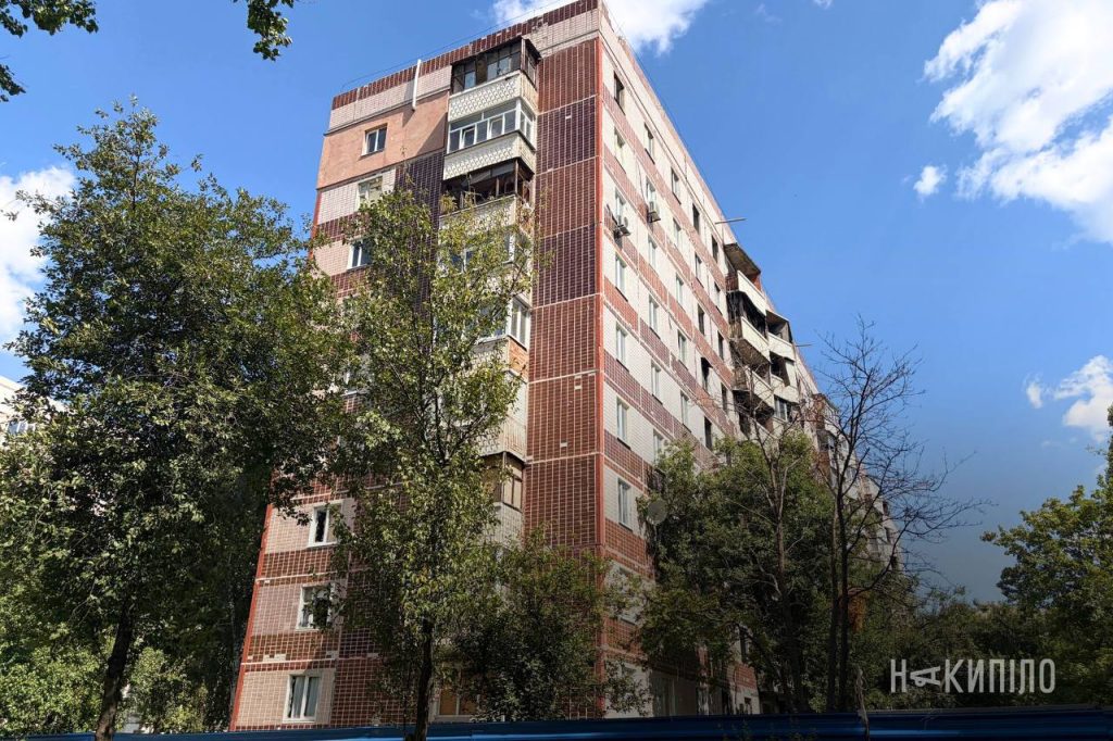 Коли мешканці будинку на Салтівці повернуться додому: деталі Пошкоджена дев'ятиповерхівка на Північній Салтівці
